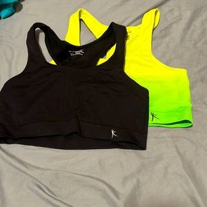 Size medium sports bras